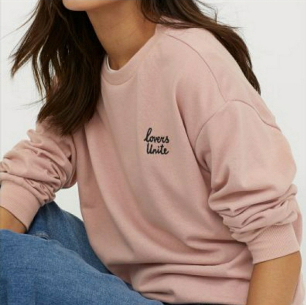 H&M Graphic Crew